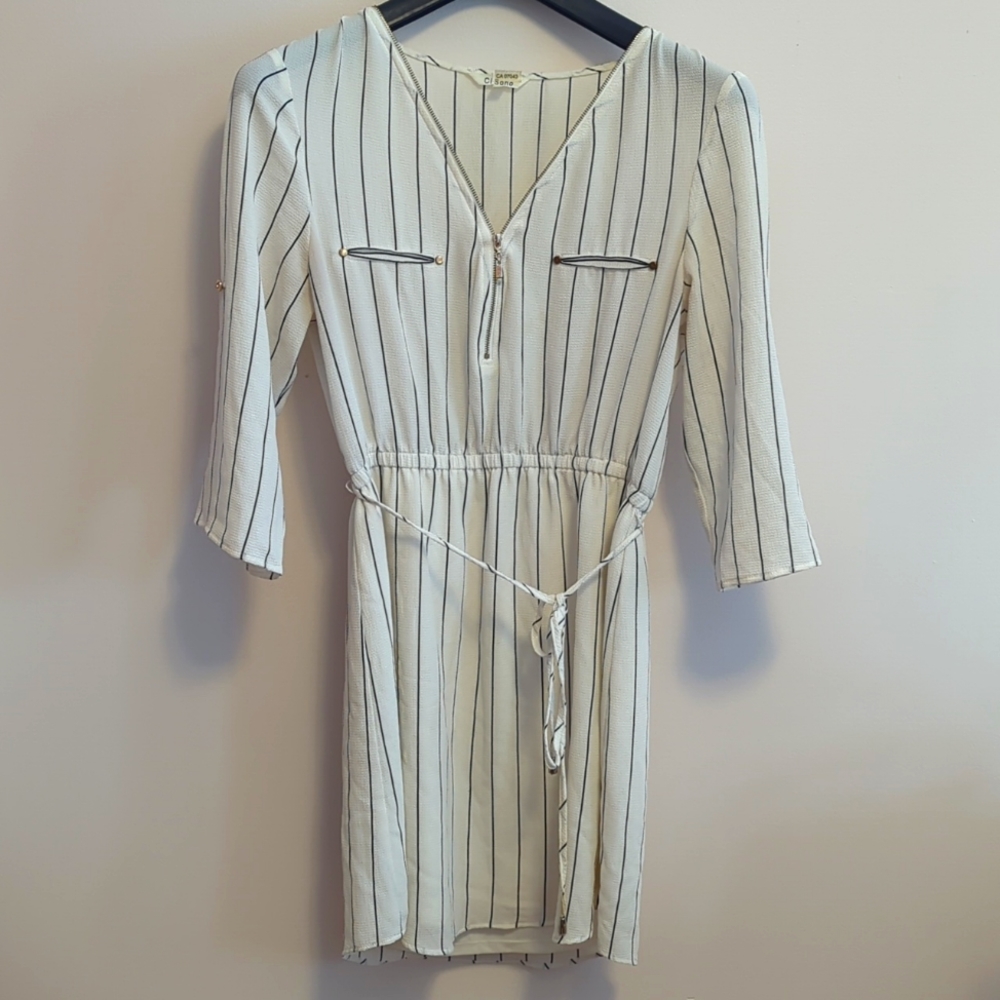 3/$20 - Ci Sono - M - Cream Stripe Shirt Dress
